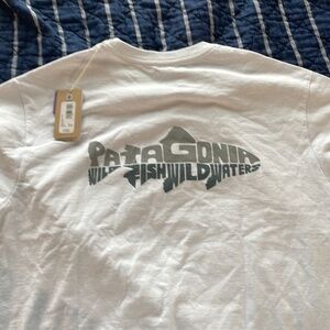 Patagonia Tee WITH TAGS
